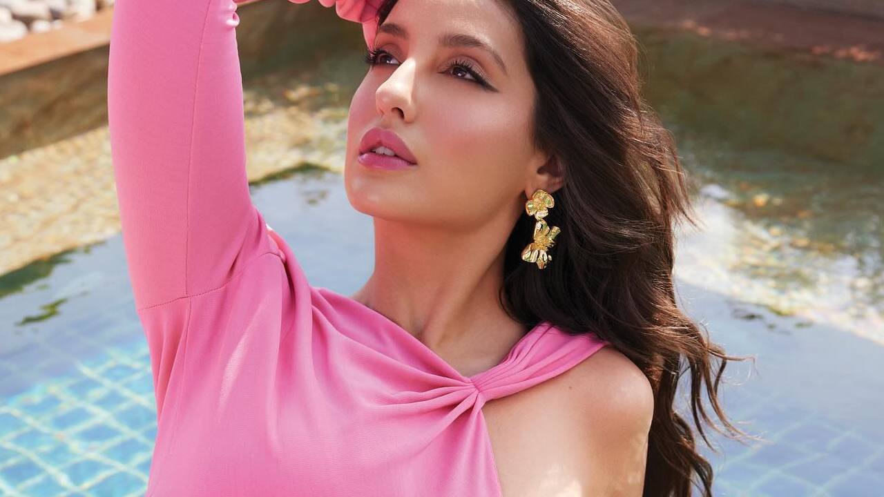 Nora Fatehi New Fashion Outfits On 27th April 2024